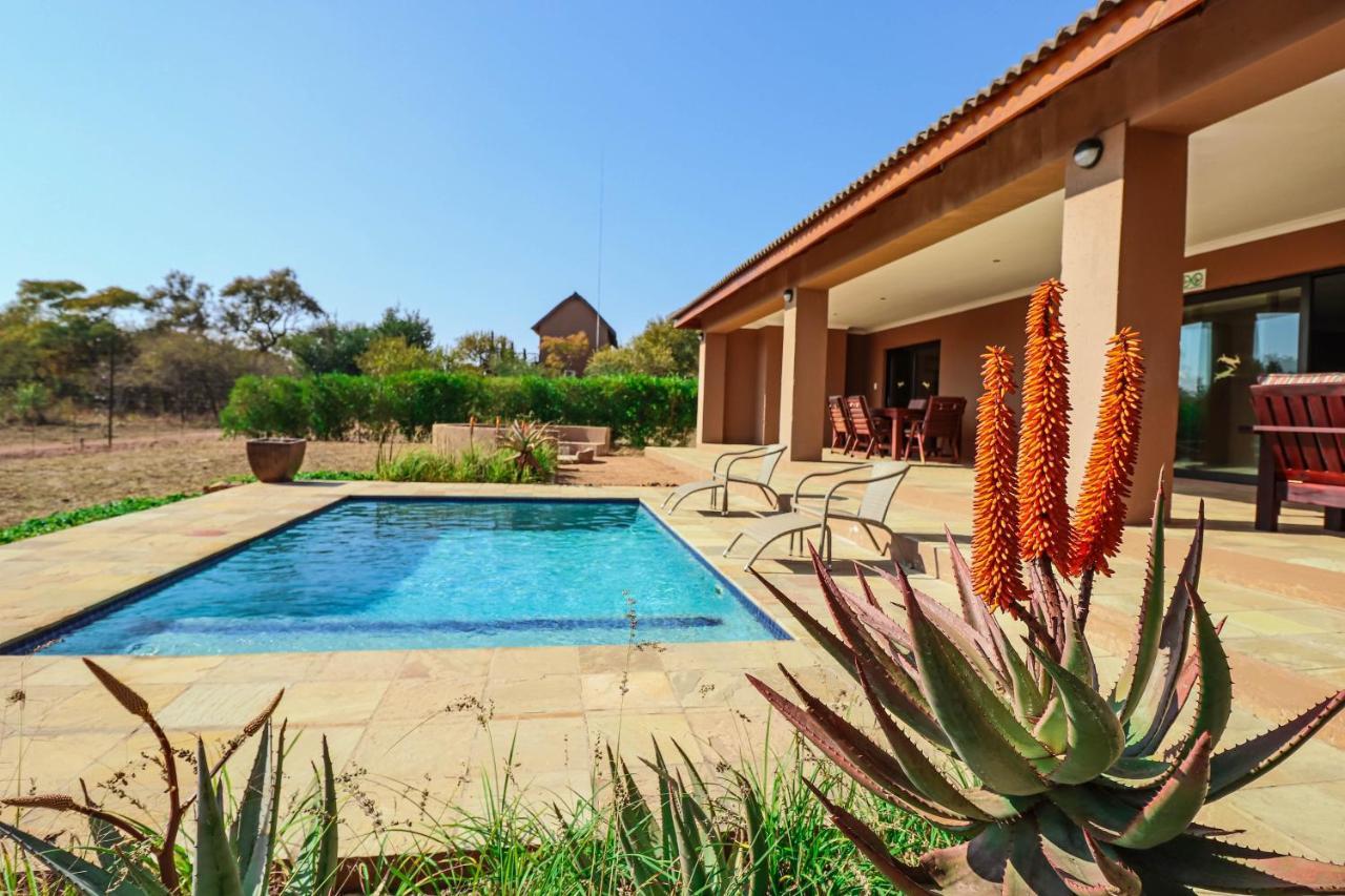 Golden Impalas Bush Resort Hammanskraal Exterior photo