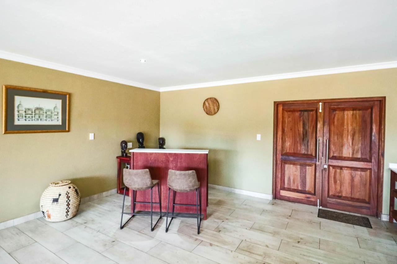 Golden Impalas Bush Resort Hammanskraal Exterior photo