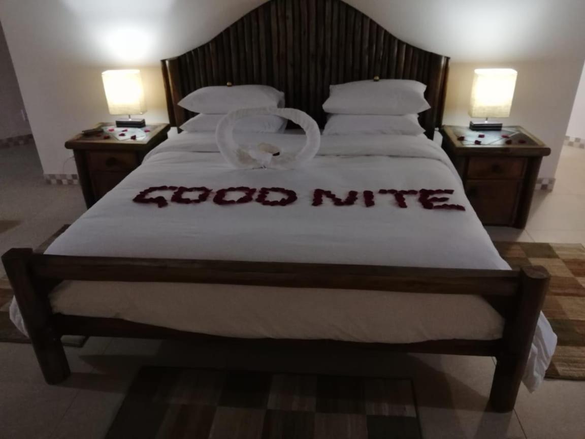 Golden Impalas Bush Resort Hammanskraal Exterior photo